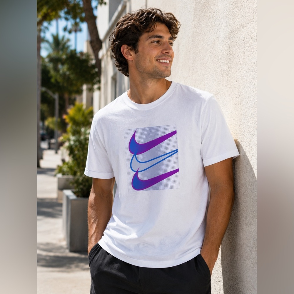 Nike The Nike Tee Swoosh Graphic T Shirt White Short Sleeve Men’s Medium